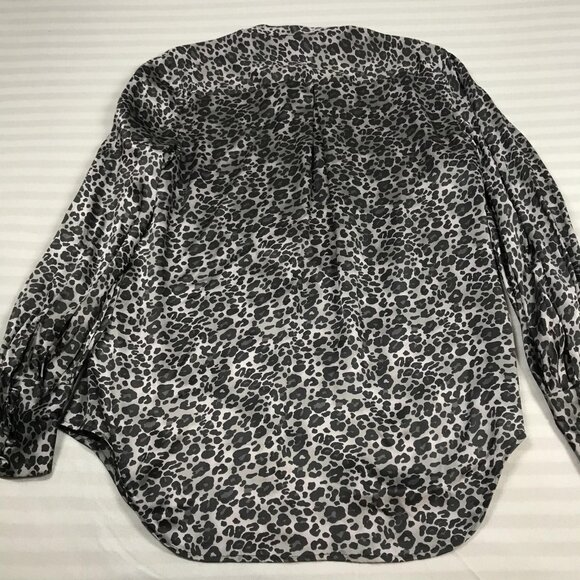 Equipment Femme Shirt Womens Large Gray Leopard Print Silk Button Front Blouse - Picture 4 of 8